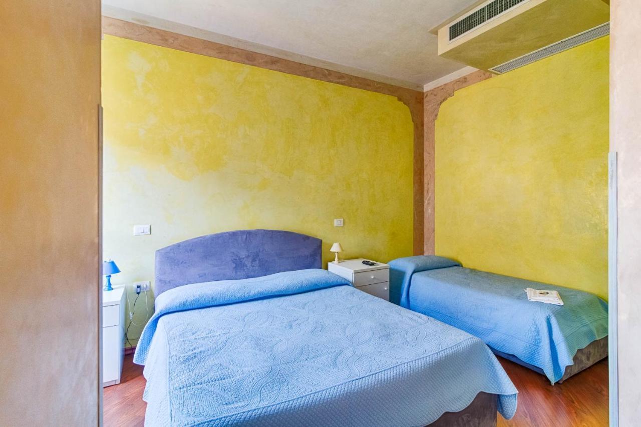 Lloyd Residence Triestino エクステリア 写真